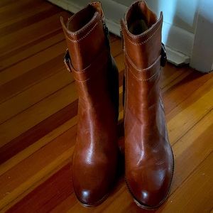 GORGEOUS 👢FRYE BOOTS👢